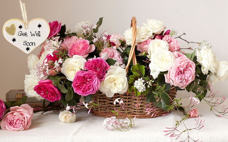 Gorgeous Floral Arrangements to Brighten Up Your Day, Every Day!