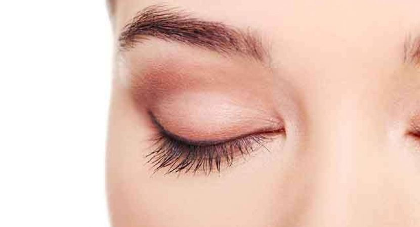 Beautify the eyelashes with eyelash serum Singapore